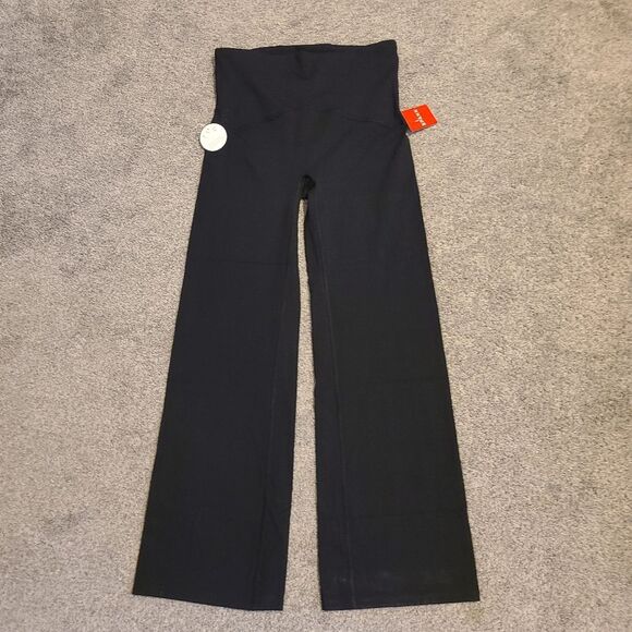 SPANX Booty Boost Ankle Flare Legging Very Black, Size L TALL NWT - Picture 4 of 8